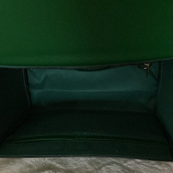 Handle/Crossbody - Picture 6 of 7